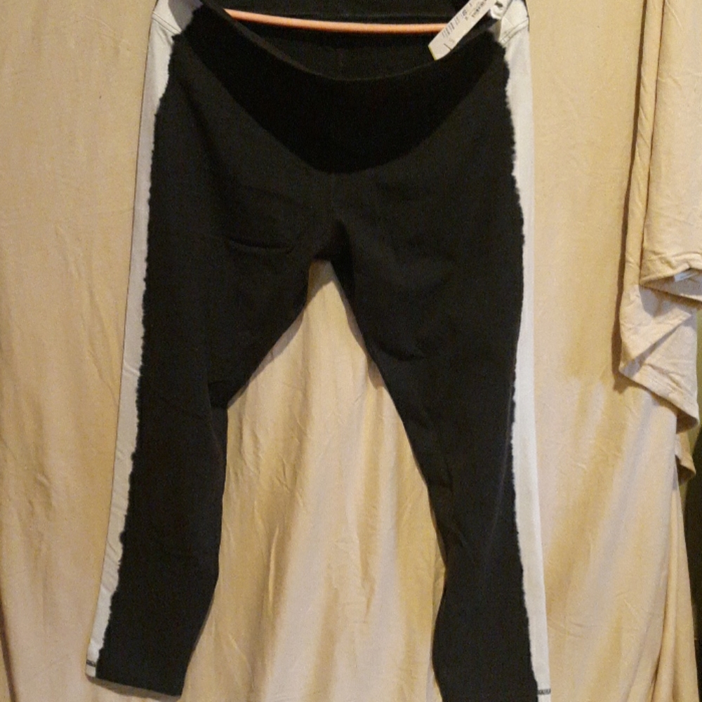 Womans plus leggings